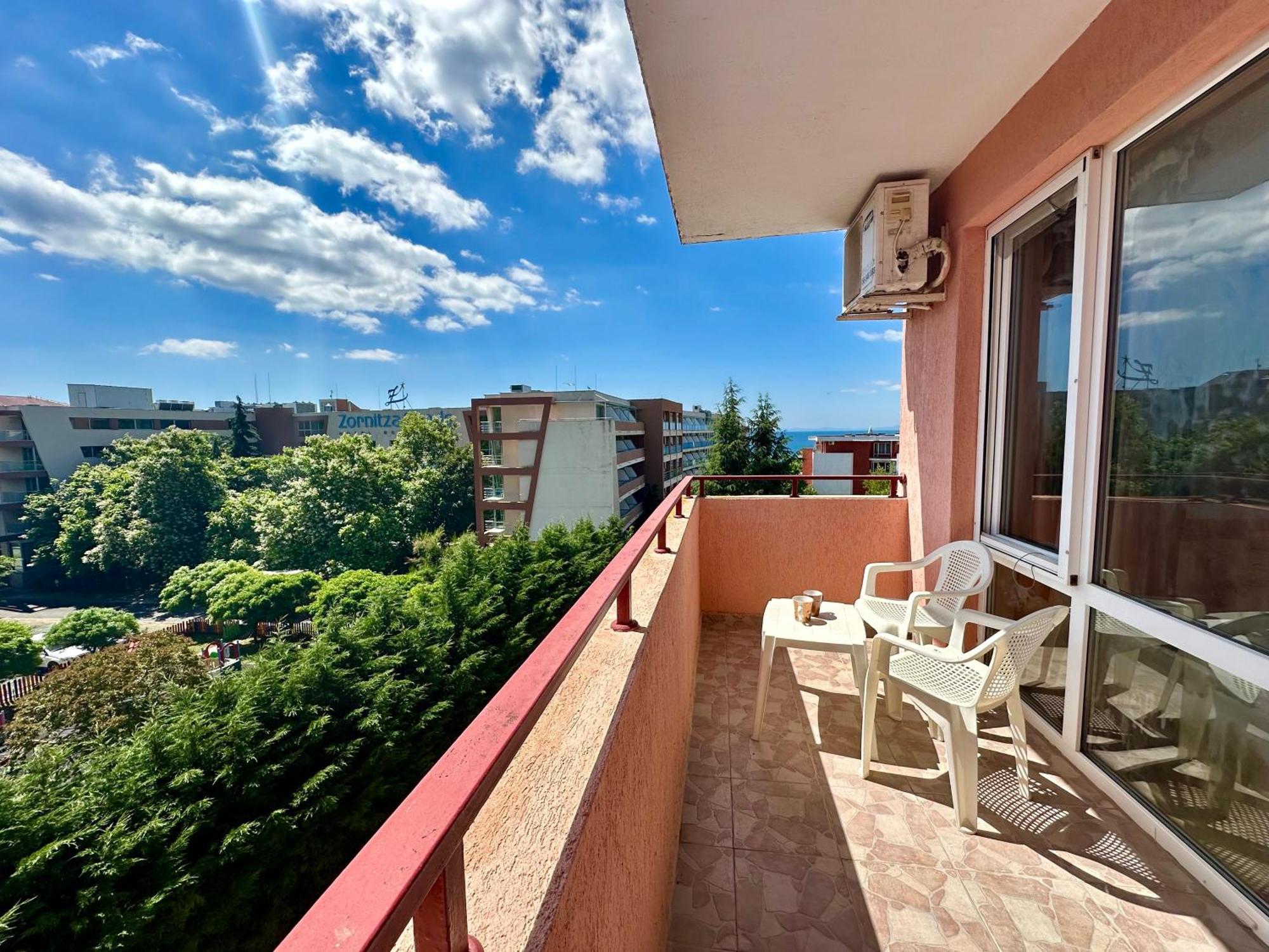 Privilege Fort Beach - Menada Apartments Елените Экстерьер фото