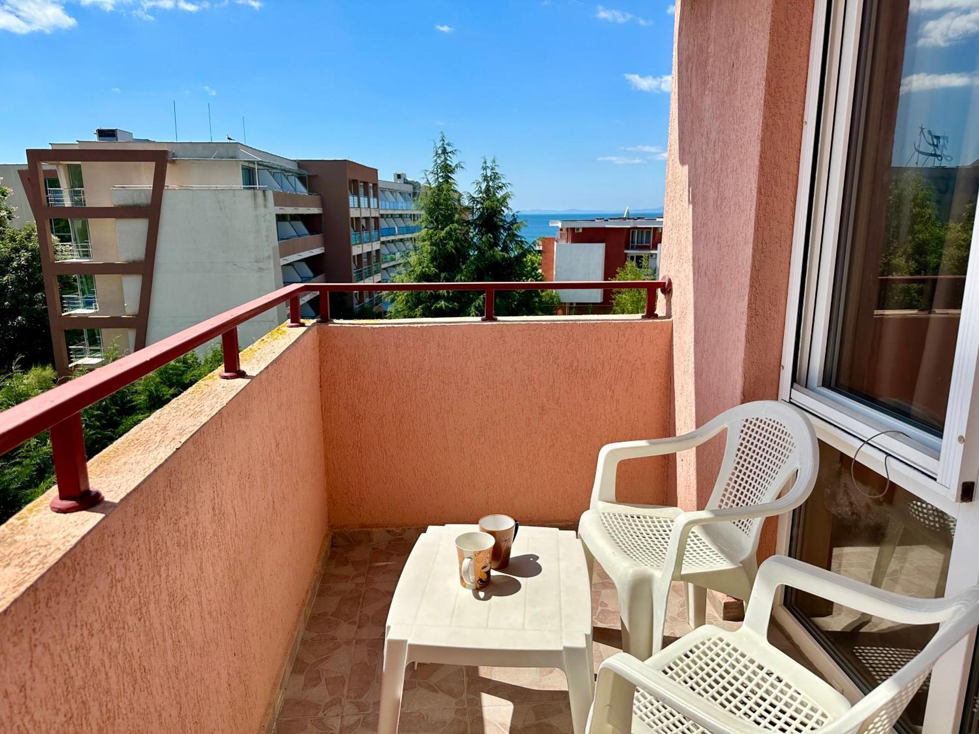 Privilege Fort Beach - Menada Apartments Елените Экстерьер фото